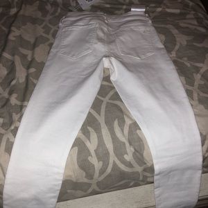 White Cropped Ankle Jeans